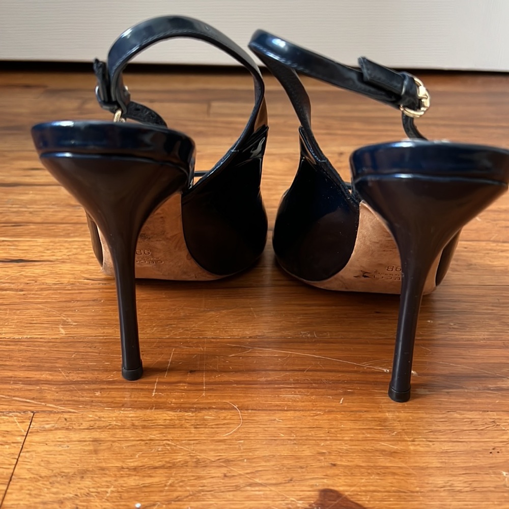 Gucci Navy Patent Leather Slingback Heels 9 - Picture 8 of 10